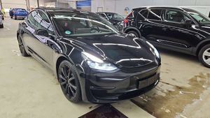 Tesla Model 3 Performance 2021
