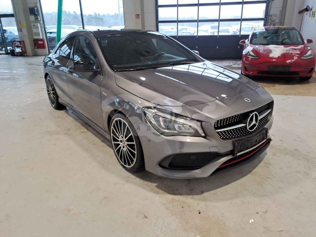 Mercedes-Benz CLA 250 AMG Line 2017