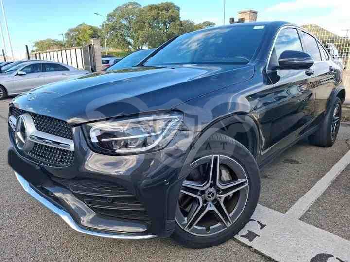 Mercedes-Benz GLC Coupé 300de AMG Line 2022