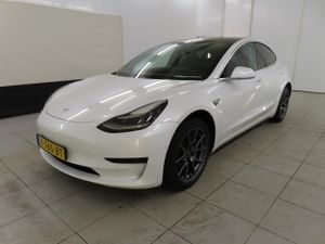 Tesla Model 3 Standard Range Plus 2020