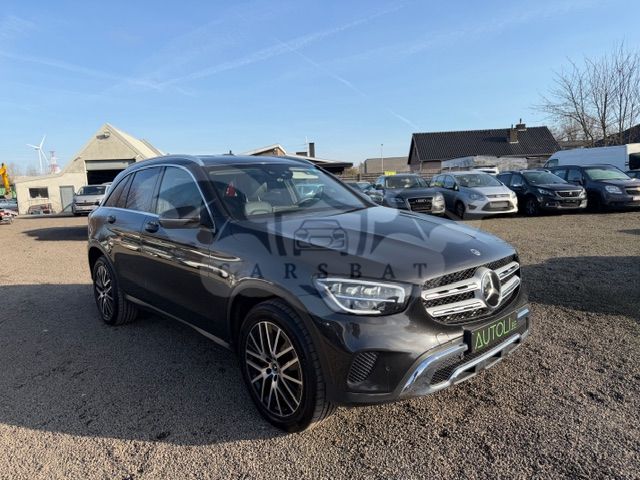Mercedes-Benz GLC 300de 2021