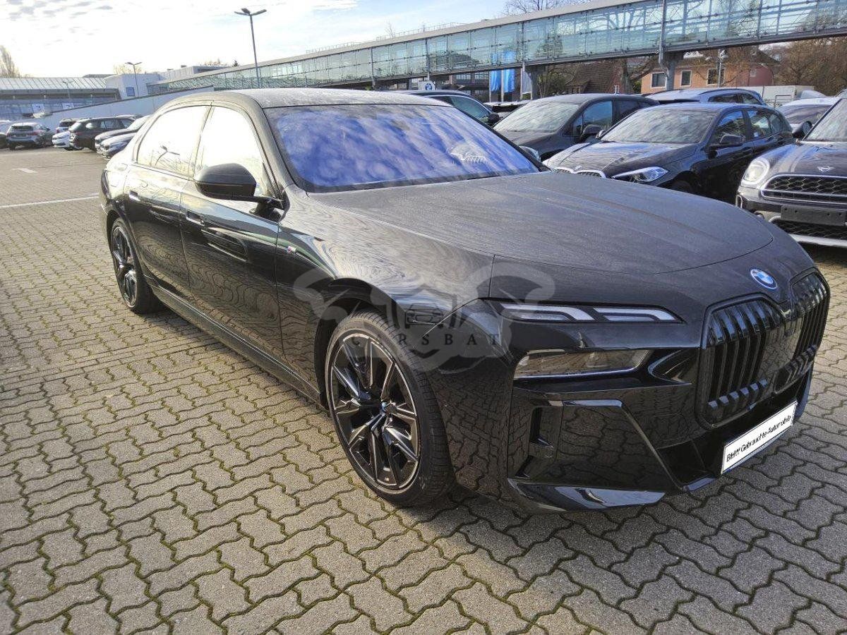 BMW i7 50 M Sport 2023