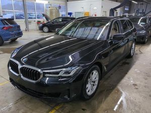 BMW 5 Series Touring 530i 2022