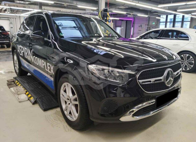 Mercedes-Benz GLC 200 Avantgarde Advanced 2024