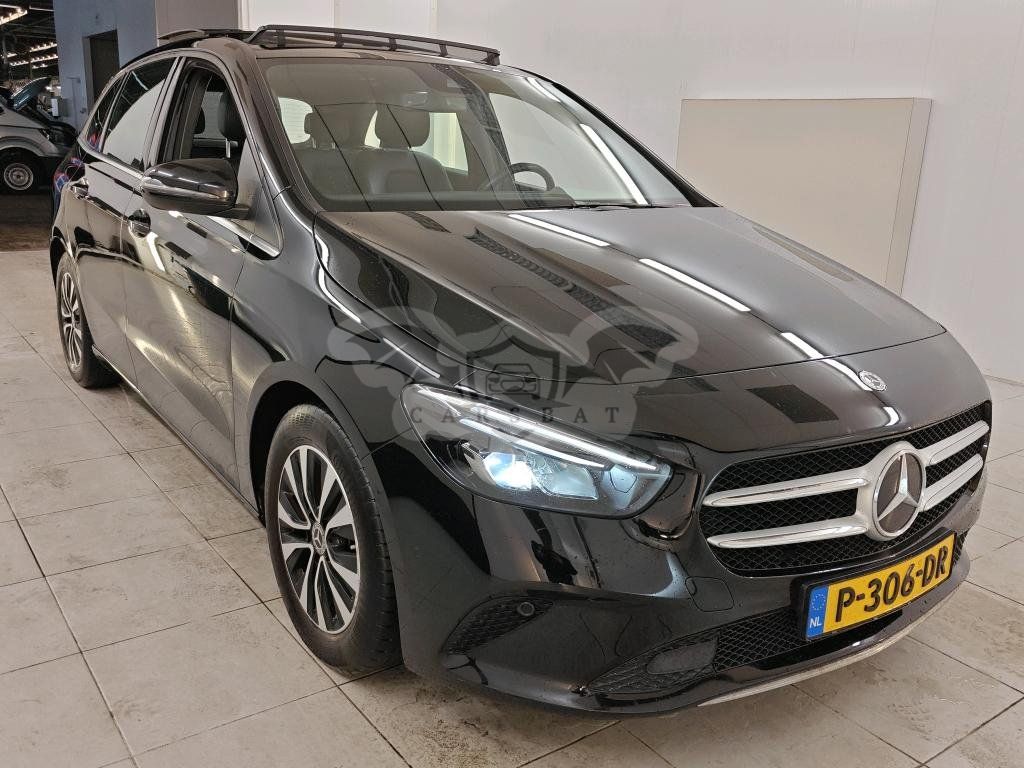 Mercedes-Benz B 180 Business Solution 2022
