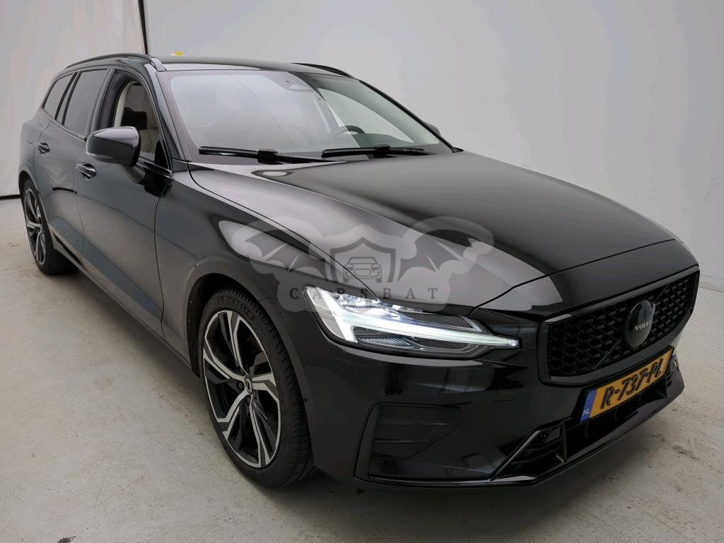 Volvo V60 B3 Plus 2022