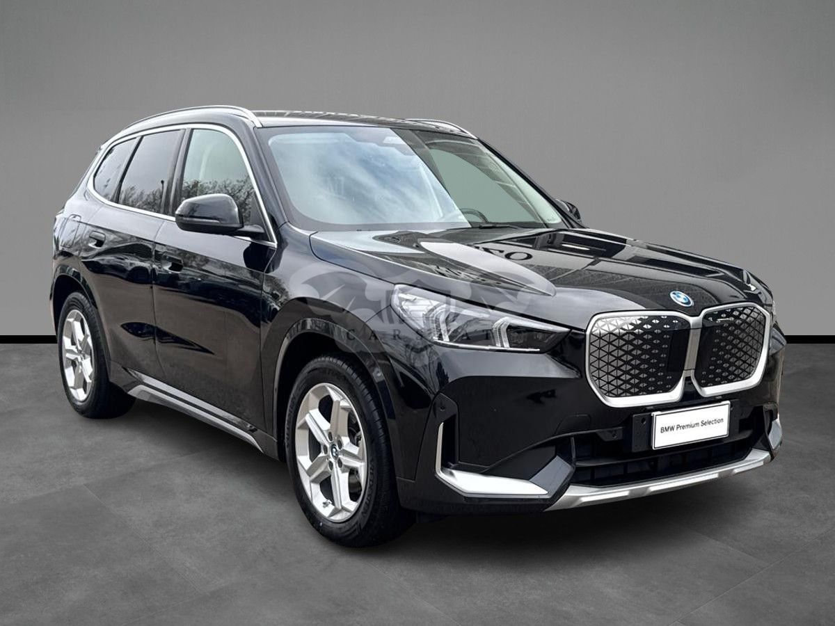 BMW iX1 20 2025