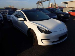 Tesla Model 3 Standard Range Plus 2021
