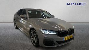 BMW 5 Series 520e Business 2021