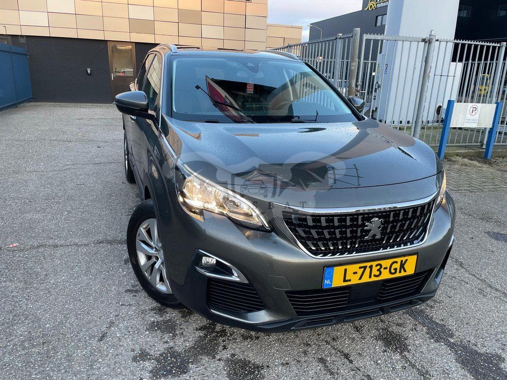 Peugeot 3008 1.2i Allure 2018