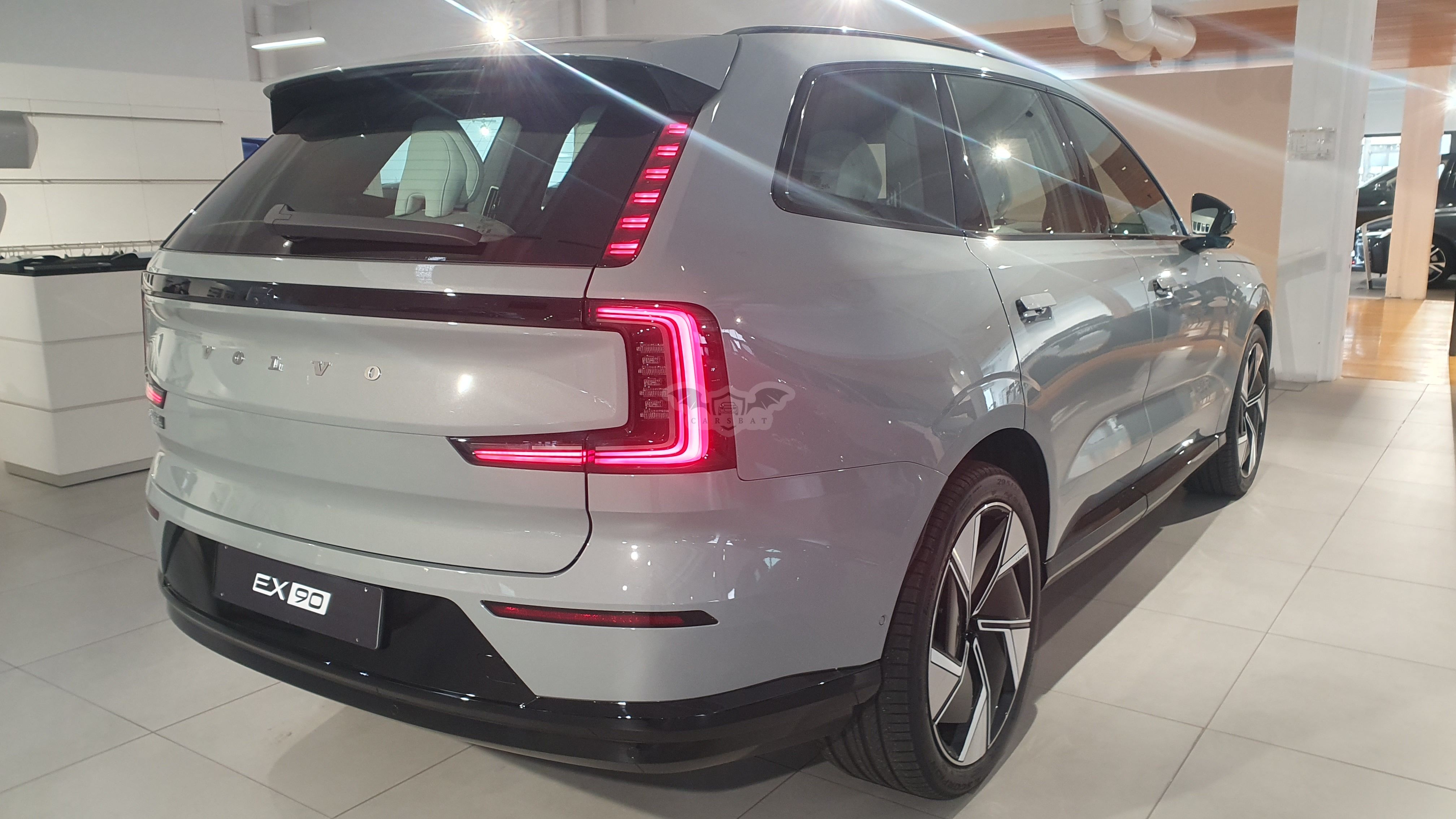 Volvo EX90 107 kWh Ultra 2026