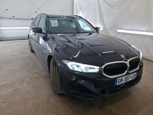 BMW 3 Series Touring 320e Business Design 2023