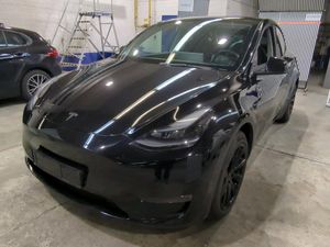 Tesla Model Y Long Range 2023