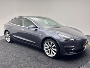 Tesla Model 3 Standard Range Plus 60 kWh 2019