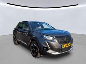 Peugeot 2008 1.2i Allure 2021