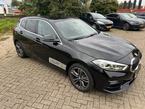 BMW 1 Series 118i 2023