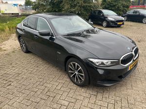 BMW 3 Series 320e 2023