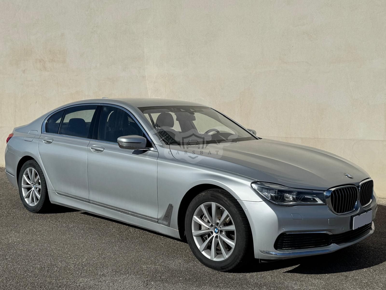 BMW 7 Series Long 750i Luxury 2016