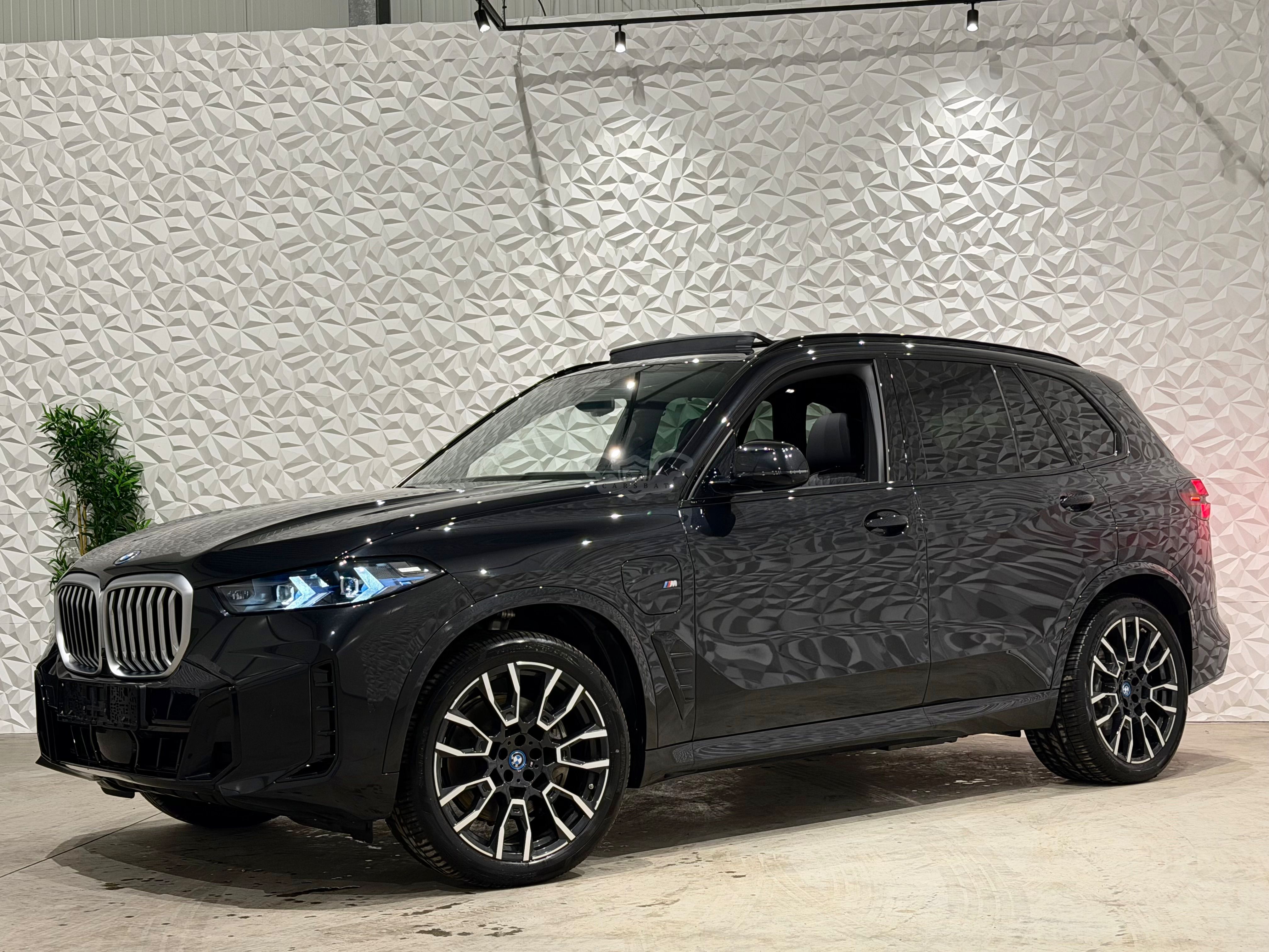 BMW X5 50e M-Pack 2025