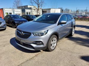 Opel Grandland 1.6 Elegance 2021