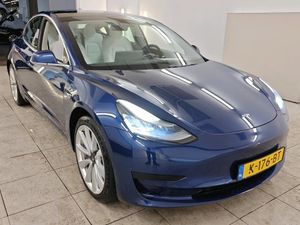 Tesla Model 3 Standard Range Plus 60 kWh 2020