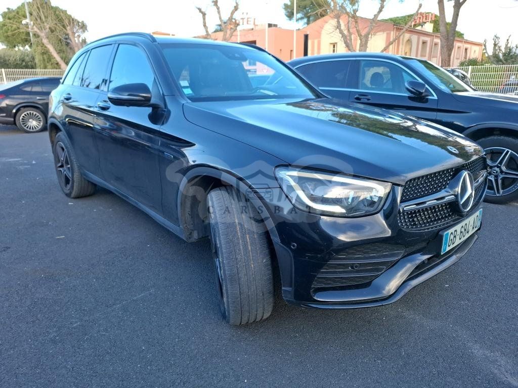 Mercedes-Benz GLC 300de AMG Line 2021