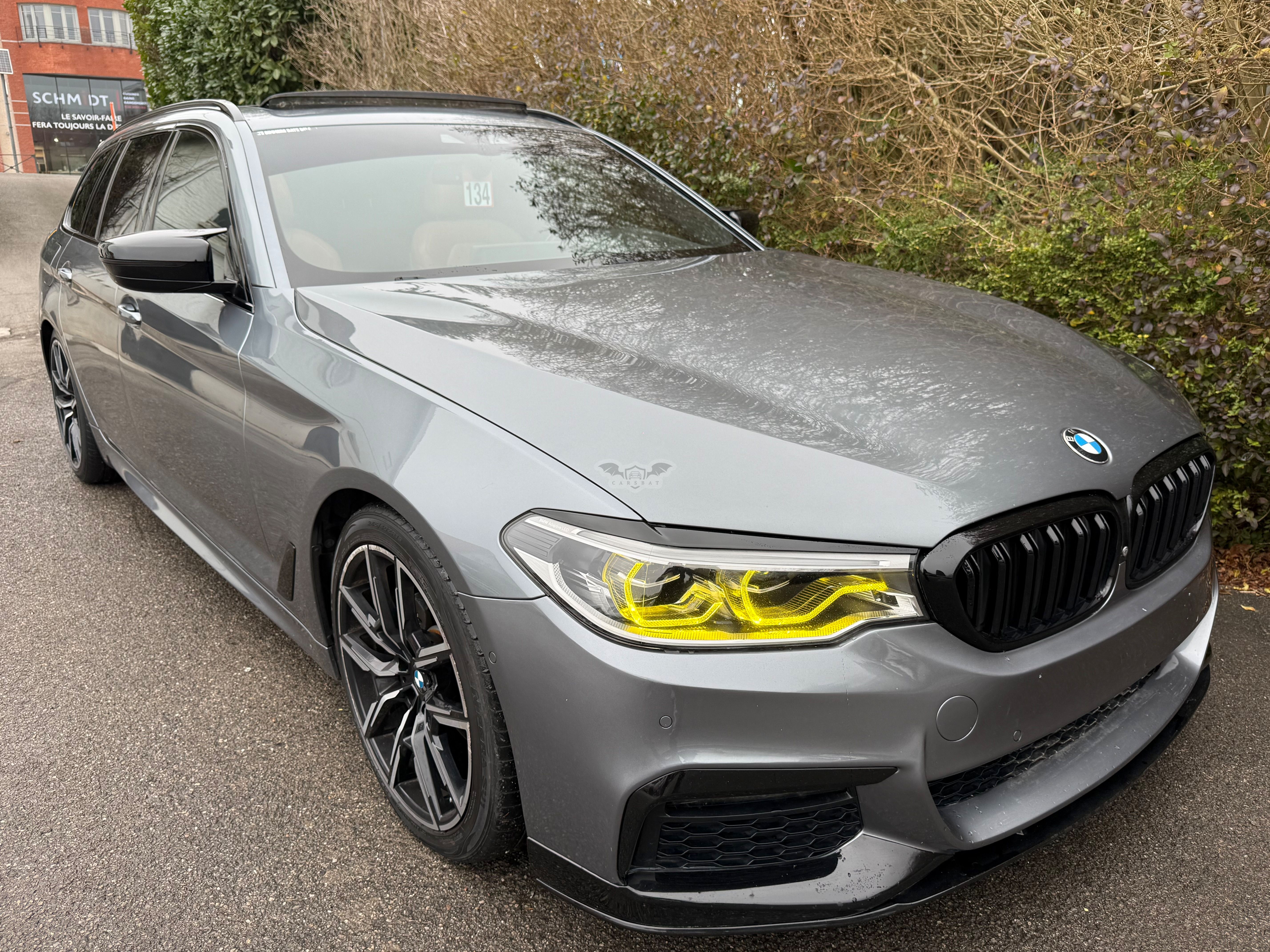 BMW 5 Series Touring 520 M-Pack 2020