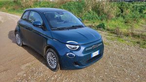 Fiat 500 e 2023