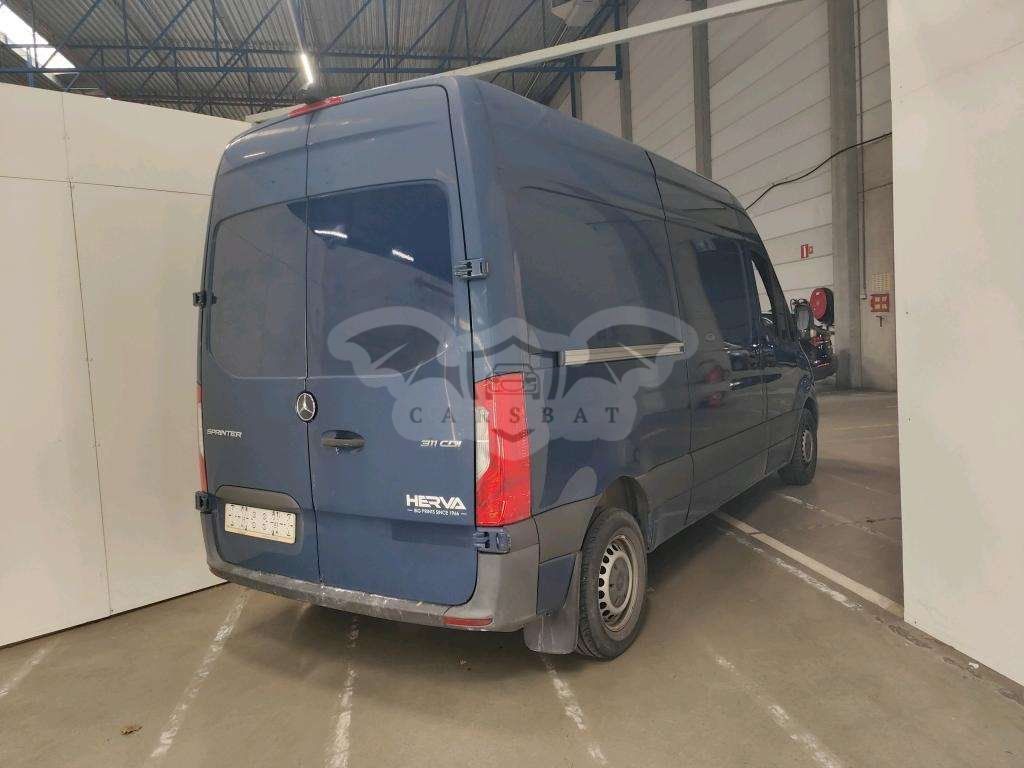Mercedes-Benz Sprinter L2H2 311 CDI Fun 2021