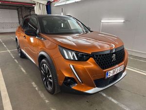 Peugeot 2008 1.2i GT 2021