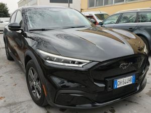 Ford Mustang Mach-E 76 kWh 2021