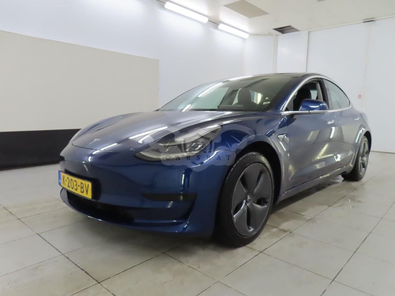 Tesla Model 3 Standard Range Plus 60 kWh 2020