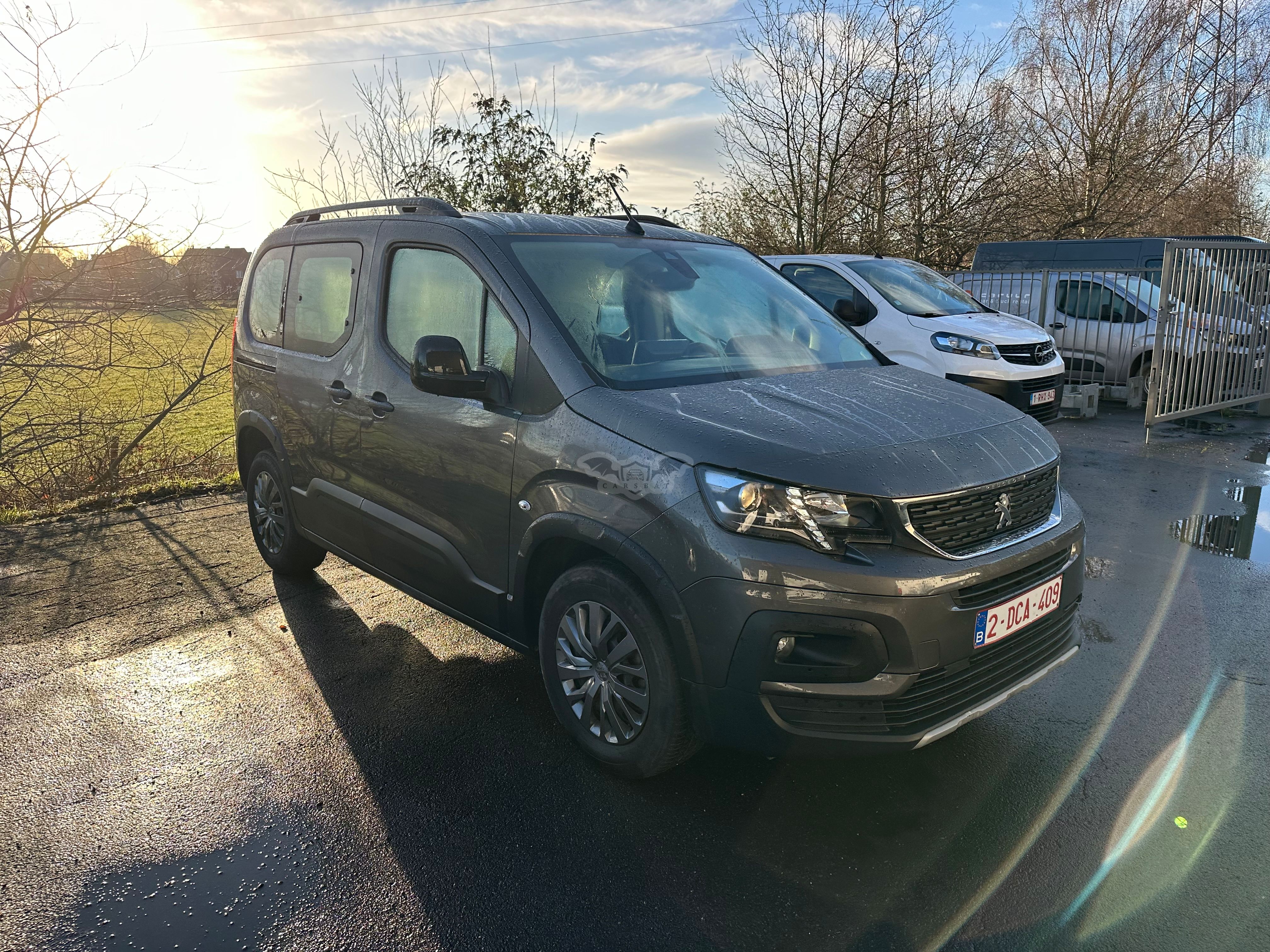 Peugeot Rifter 1.2i Allure 2023