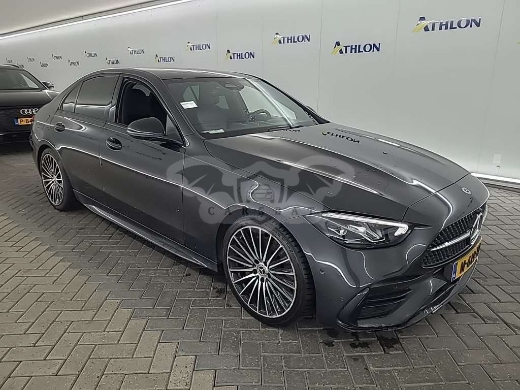 Mercedes-Benz C 180 AMG Line 2022
