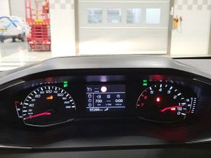 Peugeot 208 1.2i Active 2022