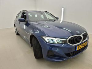 BMW 3 Series Touring 318i Business 2023