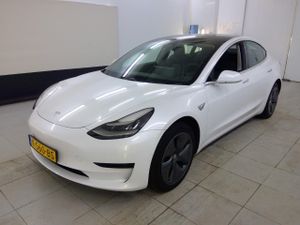Tesla Model 3 Standard Range Plus 2020