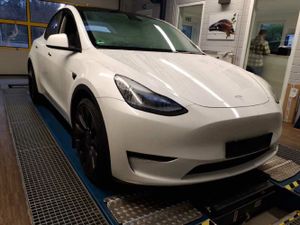 Tesla Model Y Performance 2022