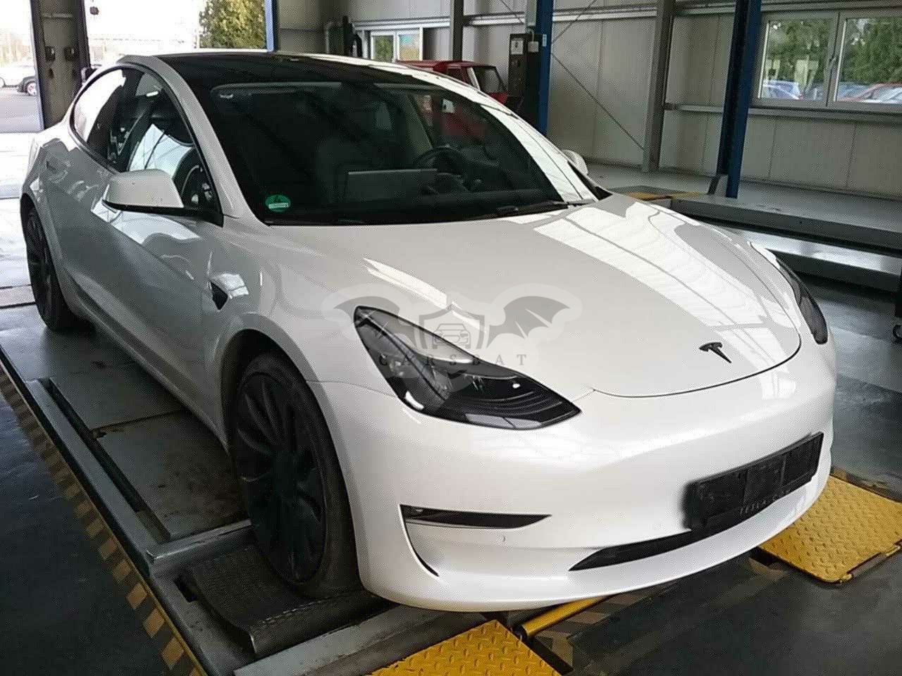 Tesla Model 3 Long Range Performance 2021