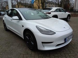 Tesla Model 3 Standard Range 2022