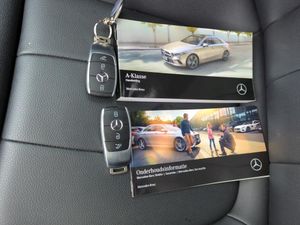 Mercedes-Benz A 180 Business Solution 2021