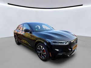 Ford Mustang Mach-E 76 kWh 2021