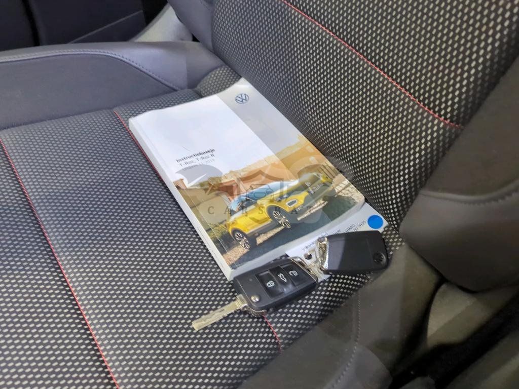 Volkswagen T-ROC 1.5 TSI Sport 2021