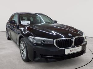 BMW 5 Series Touring 520d 2022