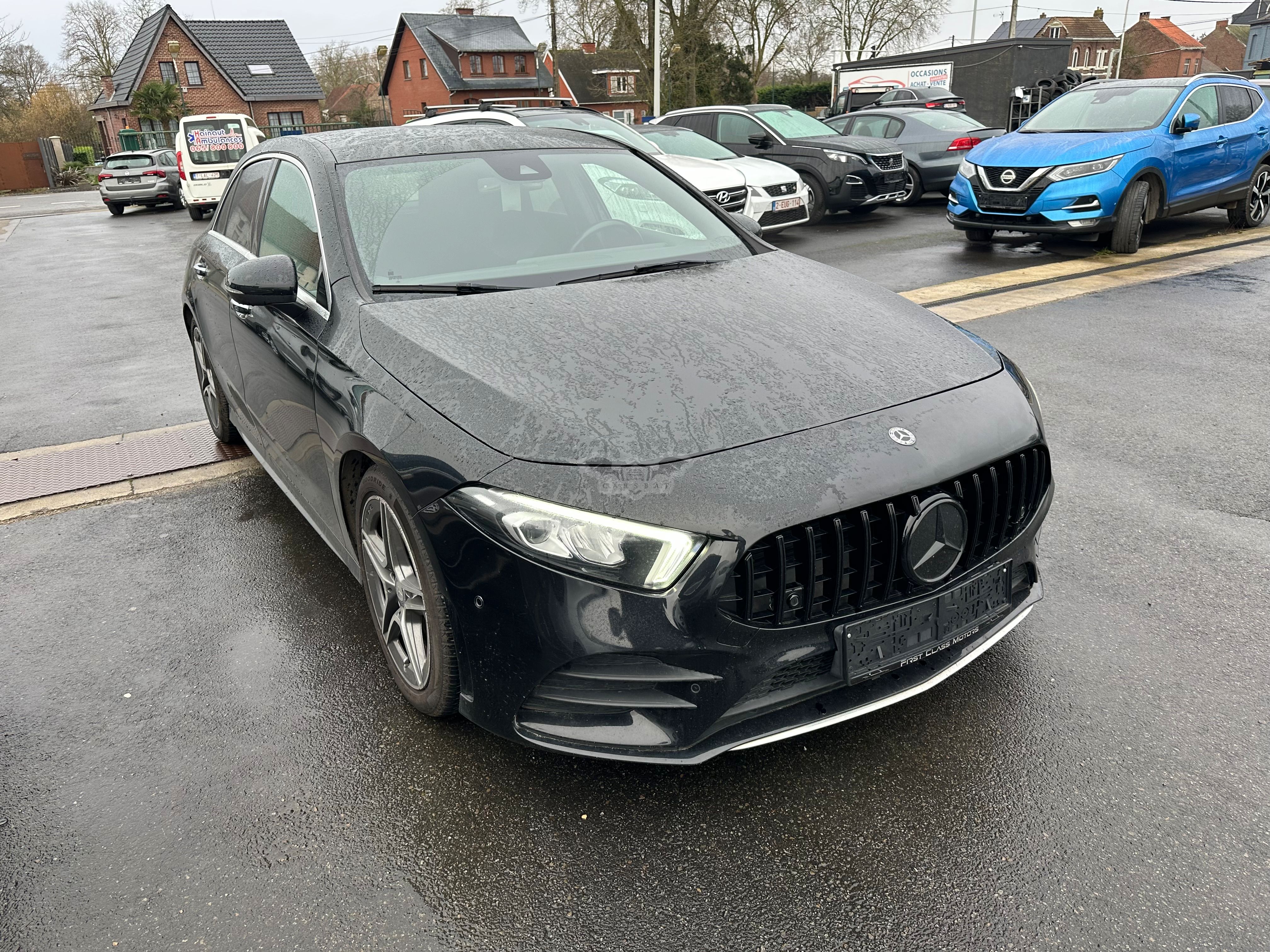 Mercedes-Benz A 220 AMG Line 2021