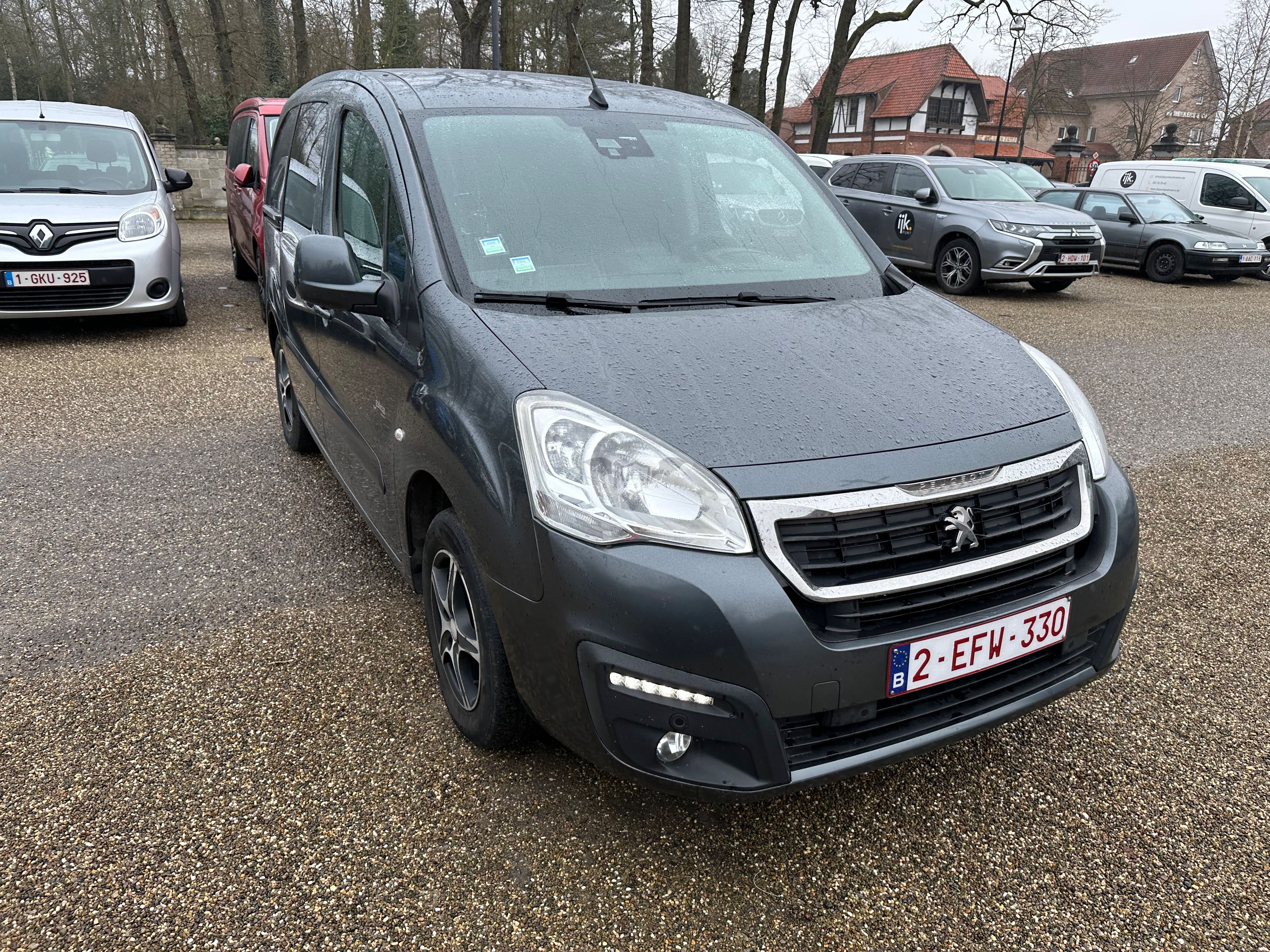 Peugeot Partner L1H1 1.6i Premium 2017