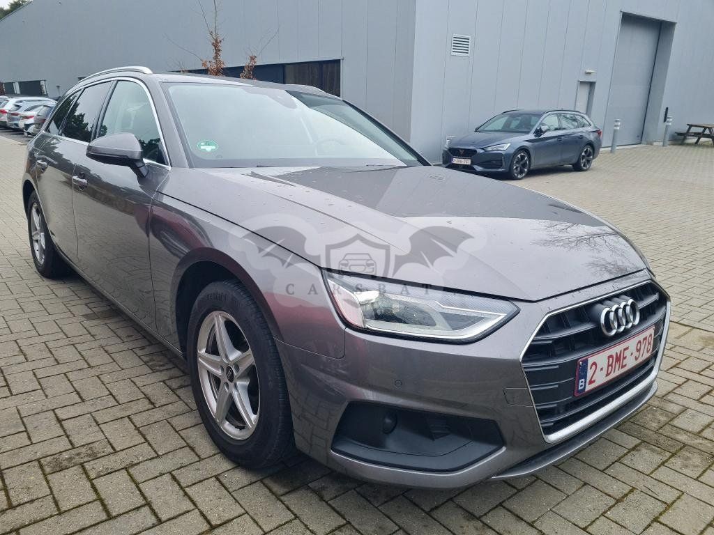 Audi A4 Avant 30 TDI Attraction 2022
