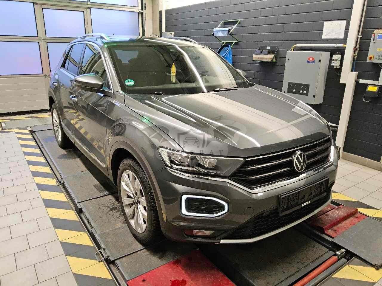 Volkswagen T-ROC 1.5 TSI Sport 2021