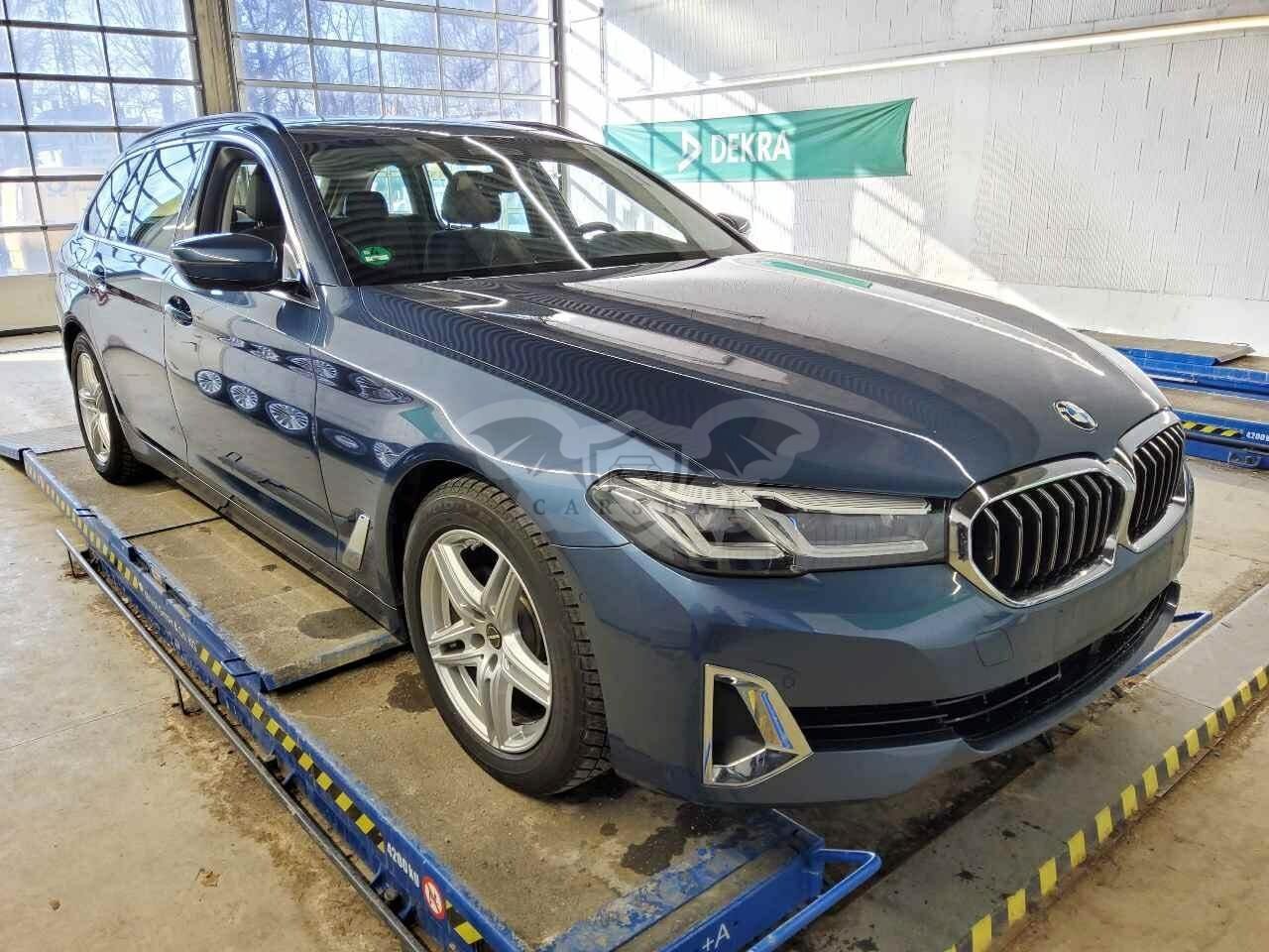 BMW 5 Series Touring 520d Luxury 2023