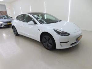 Tesla Model 3 Standard Range Plus 60 kWh 2020